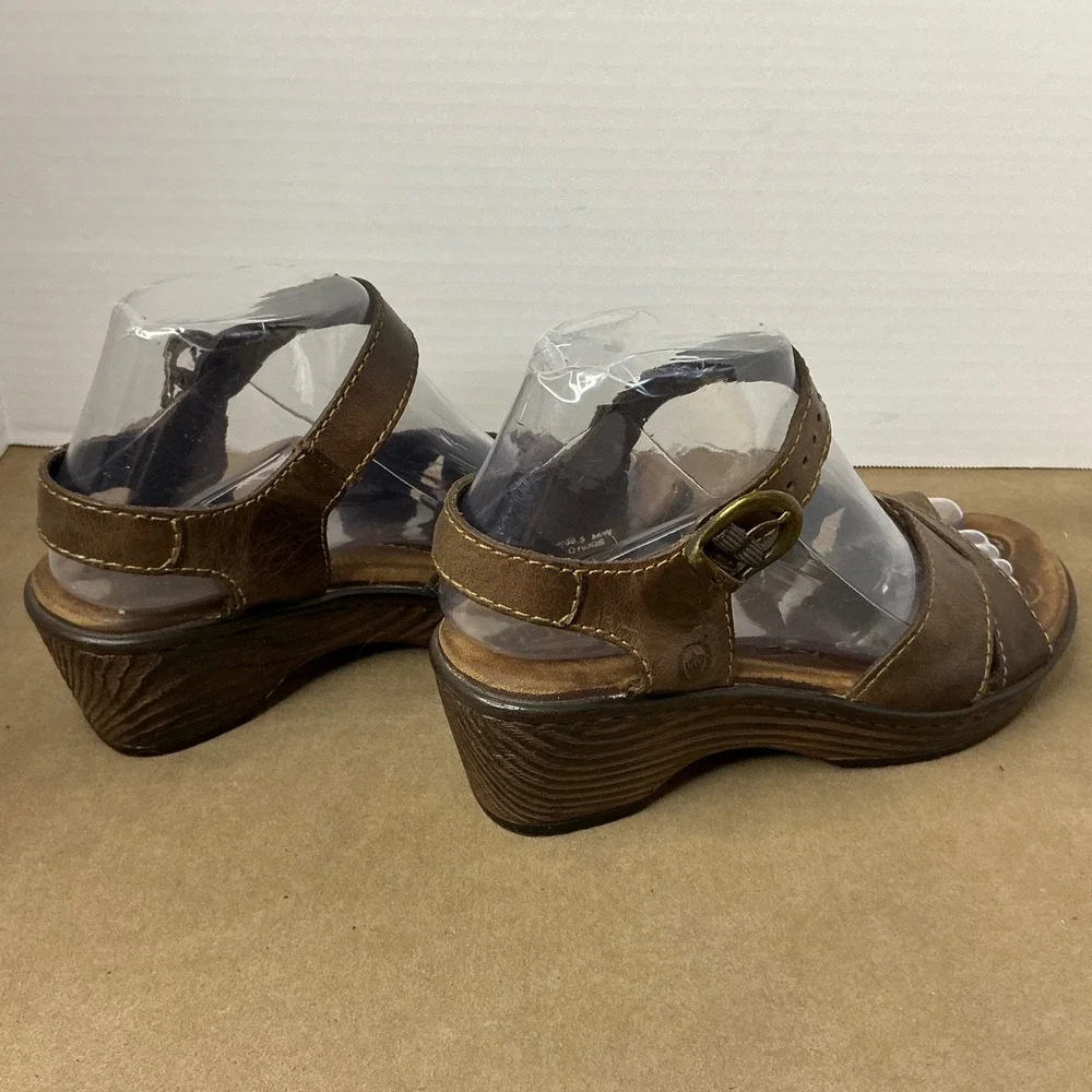 Born Brown Leather Wedge Sandals Womens 6 Boho Y2K Strappy Buckle Comfort